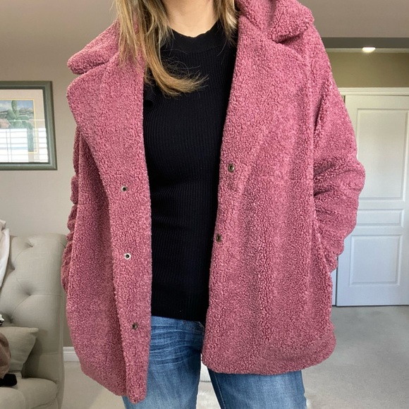 Mauve teddy jacket with collar. Button up - Picture 1 of 1